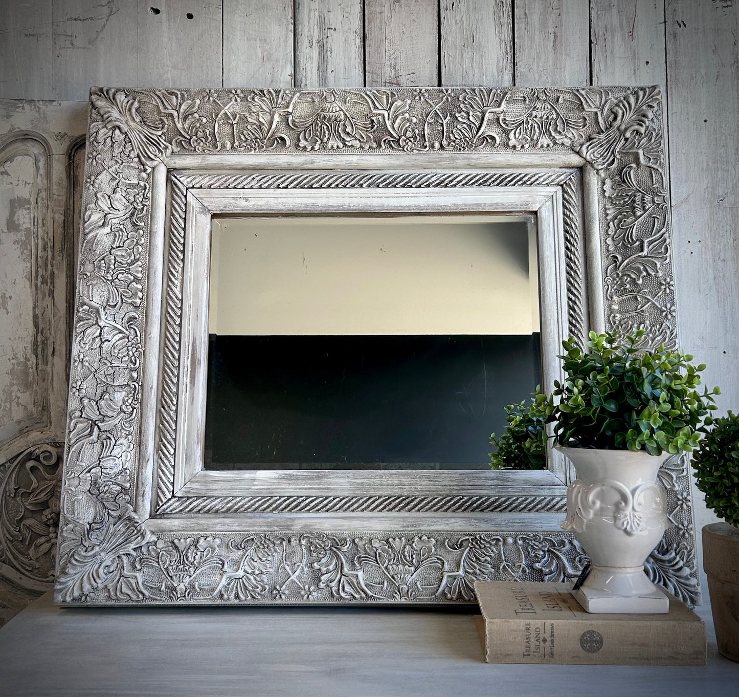 Antionette Vintage Mirror