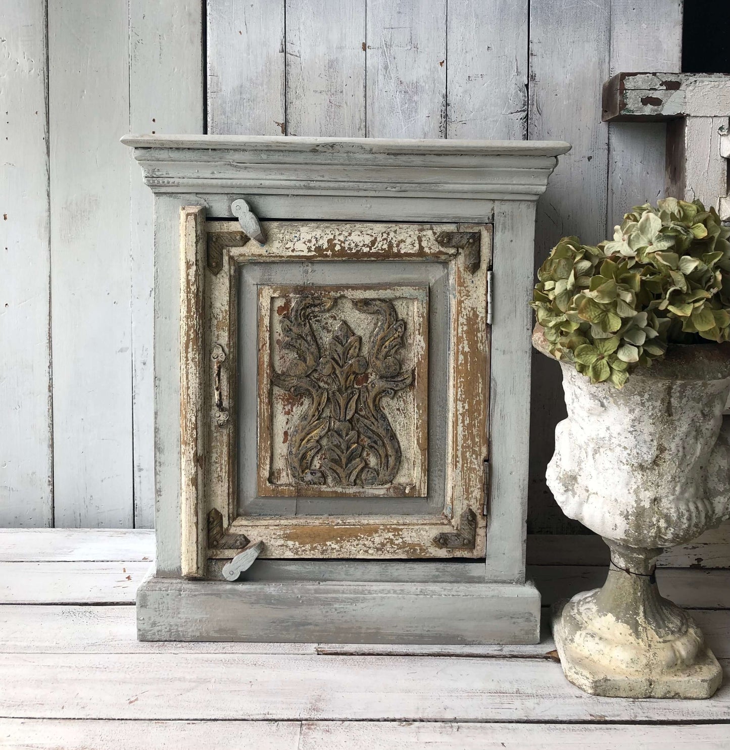 Heidi Ornate Cabinet