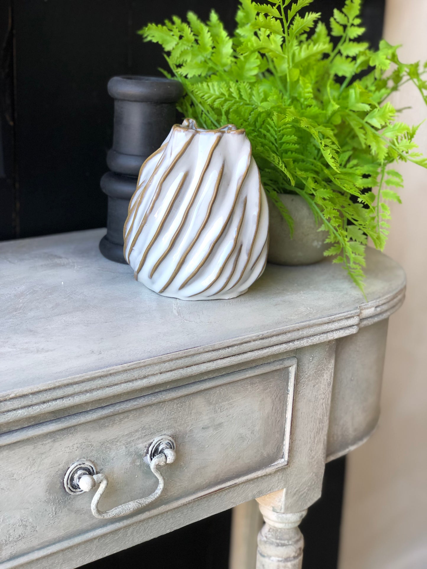 Marseille Console Table