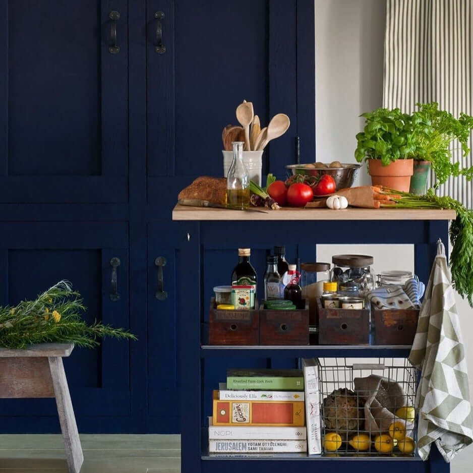 Annie Sloan Oxford Navy Chalk Paint