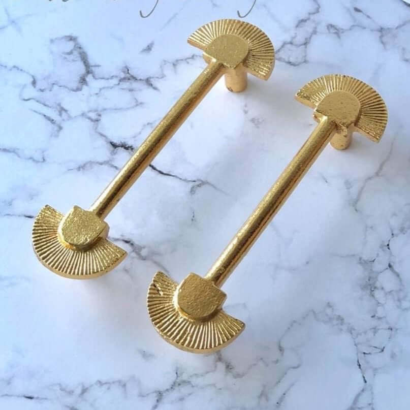 Gatsby Gold Bar Handle