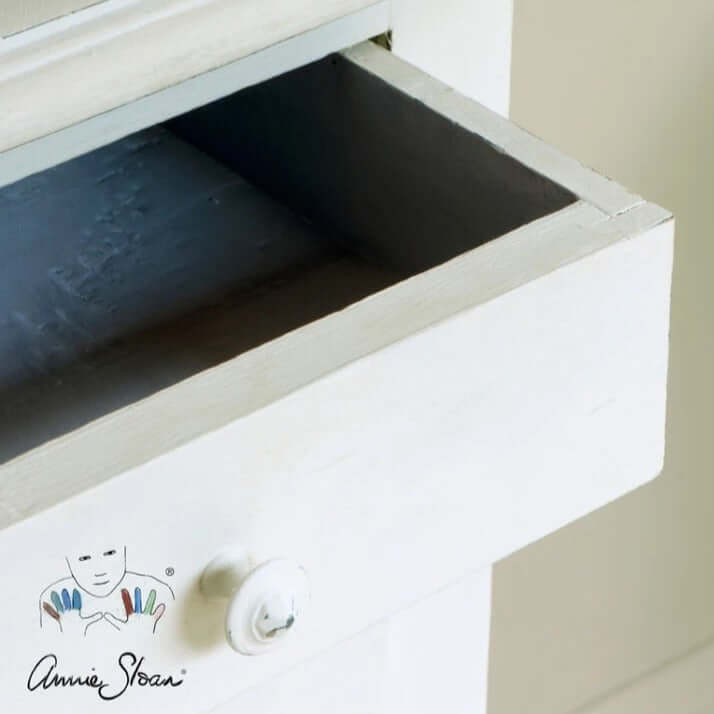 Annie Sloan Old White Chalk Paint