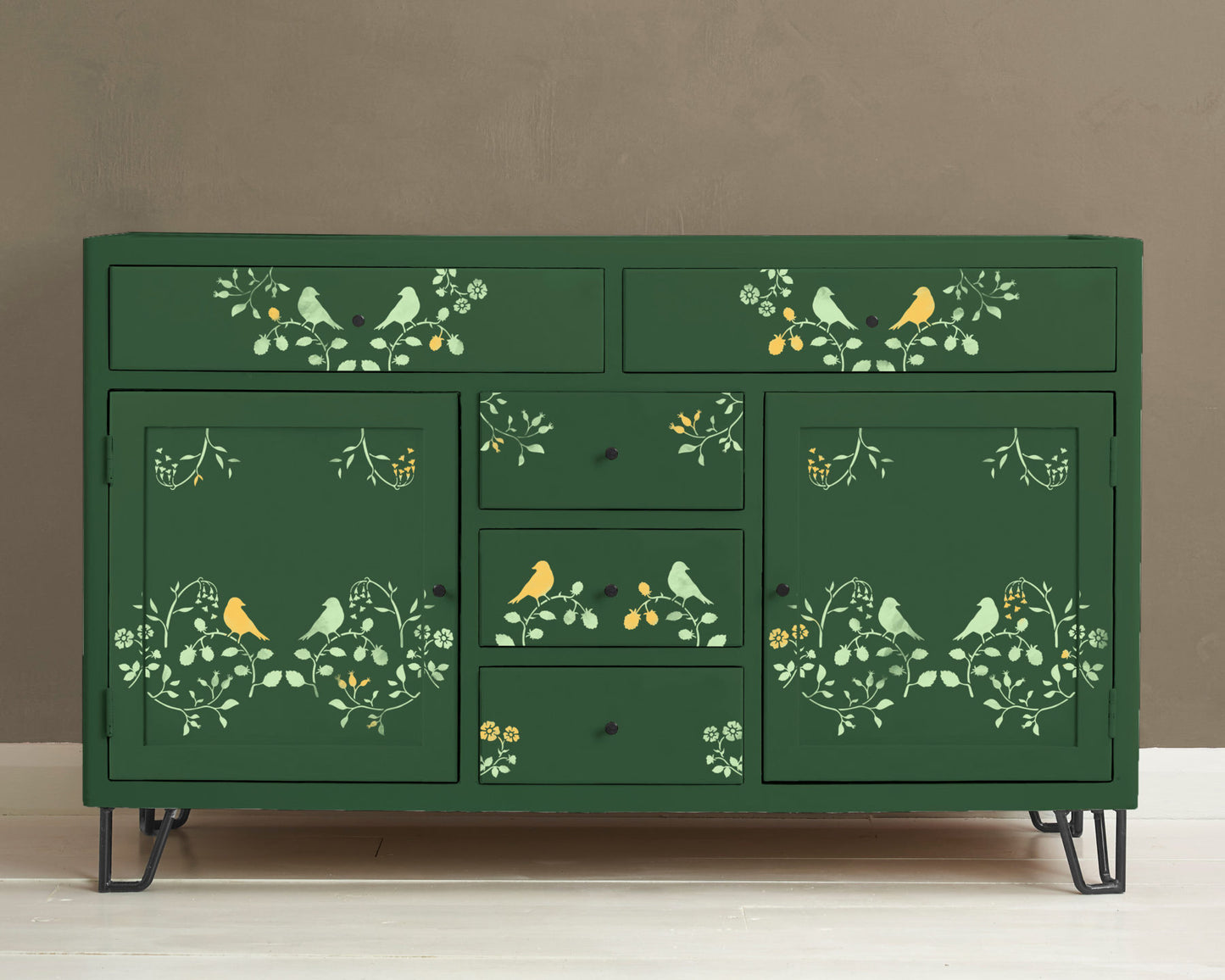 Countryside Bird Annie Sloan Stencil