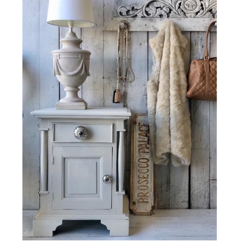 Canvas - Annie Sloan Satin Paint®