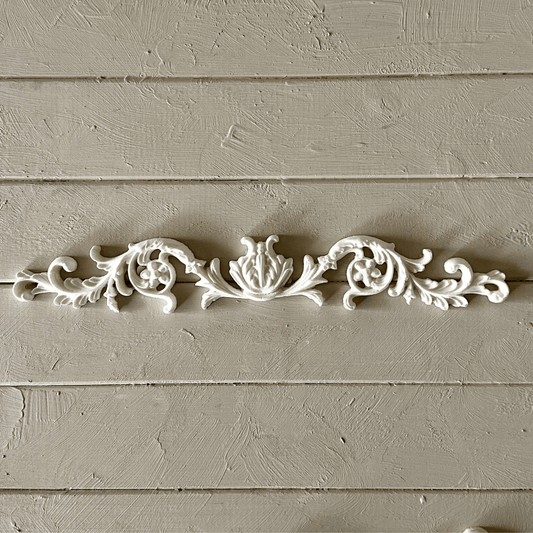 Pediment 004 - Resin Applique for Furniture & Crafts