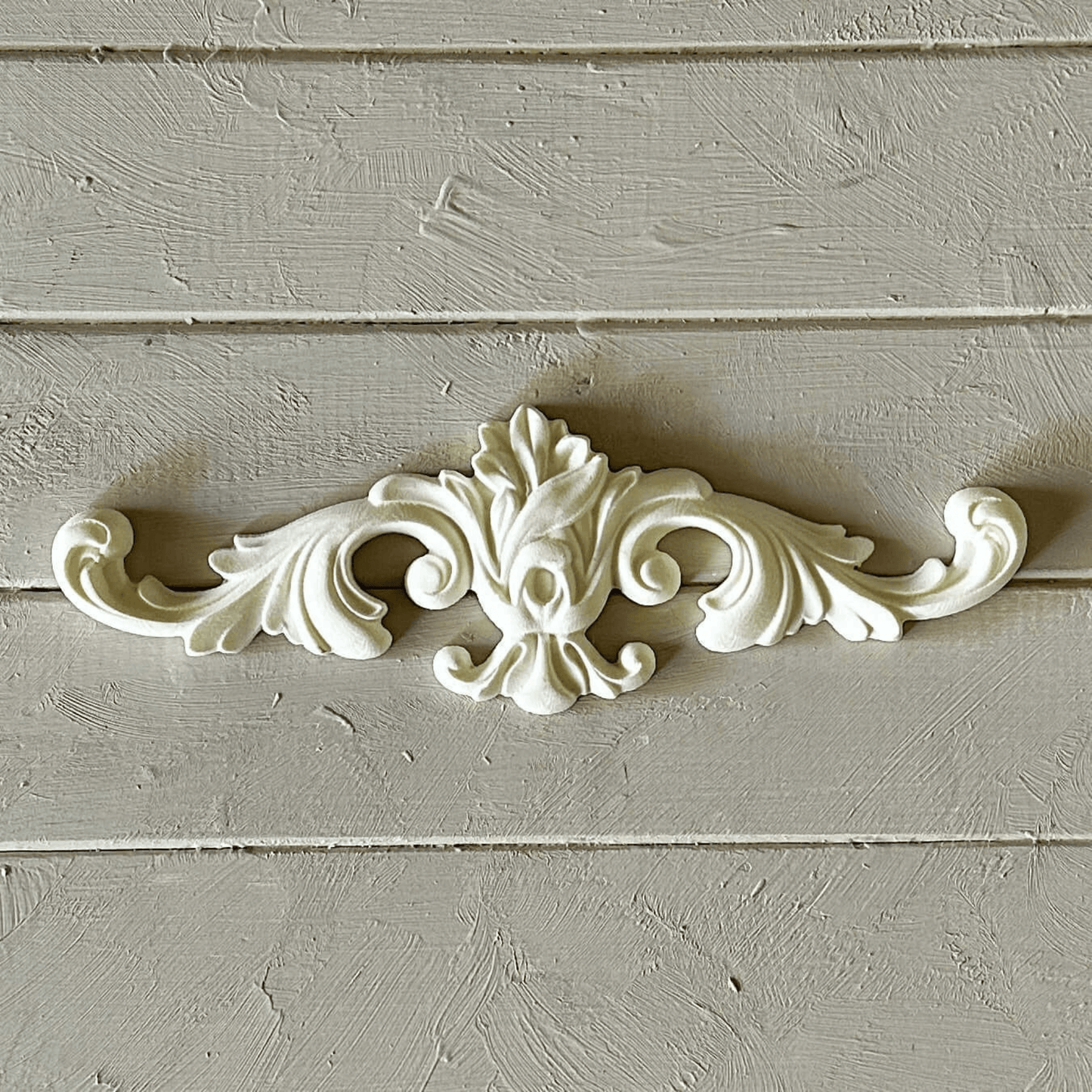 Pediment 008 - Resin Applique for Furniture & Crafts