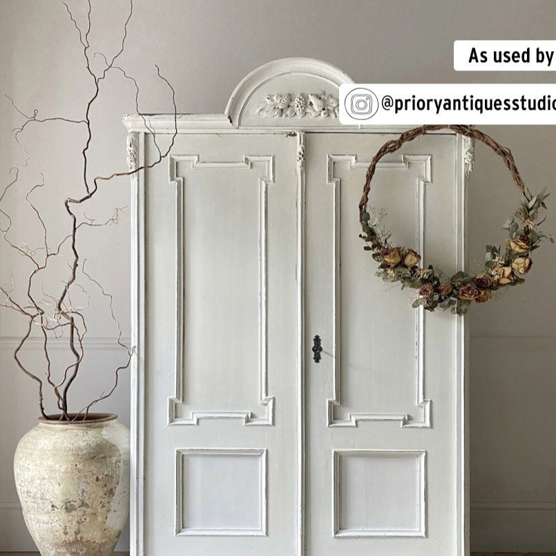 Annie Sloan Old White Chalk Paint