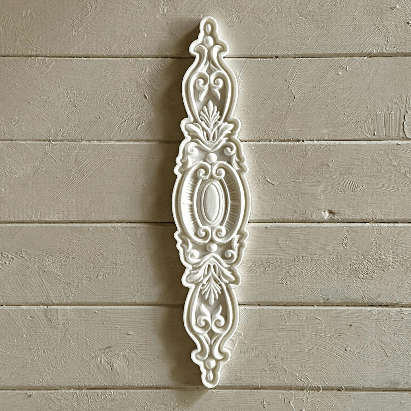 Centrepiece 001 - Resin Applique for Furniture & Crafts