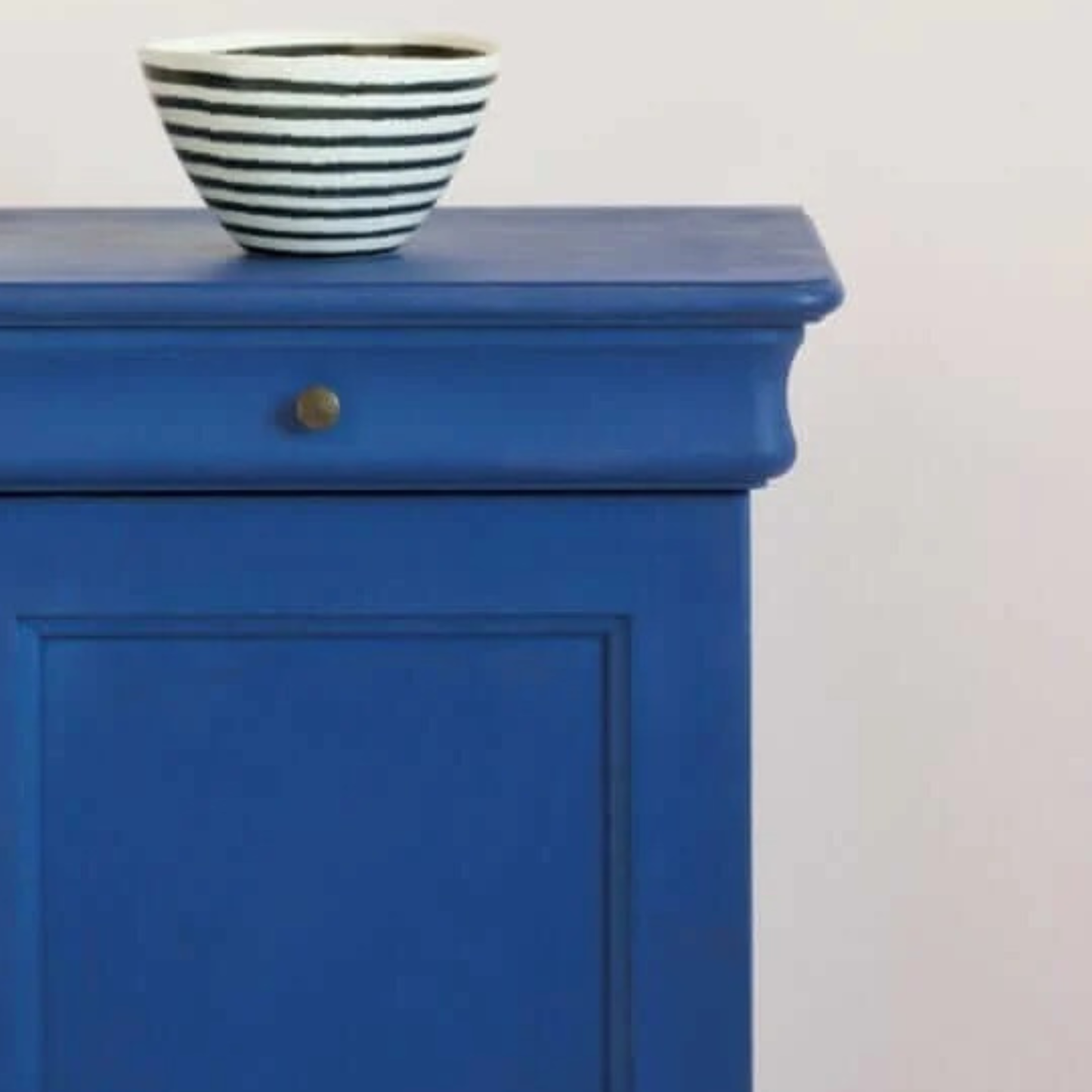 Napoleonic Blue - Annie Sloan Chalk Paint®