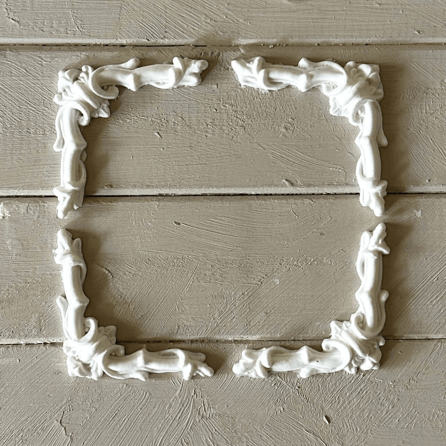 Corner 014 - Resin Applique for Furniture & Crafts