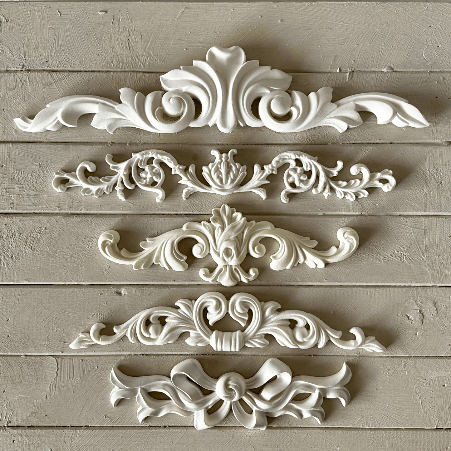 Pediment 008 - Resin Applique for Furniture & Crafts