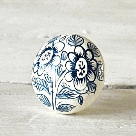 Blue & White Floral Knob