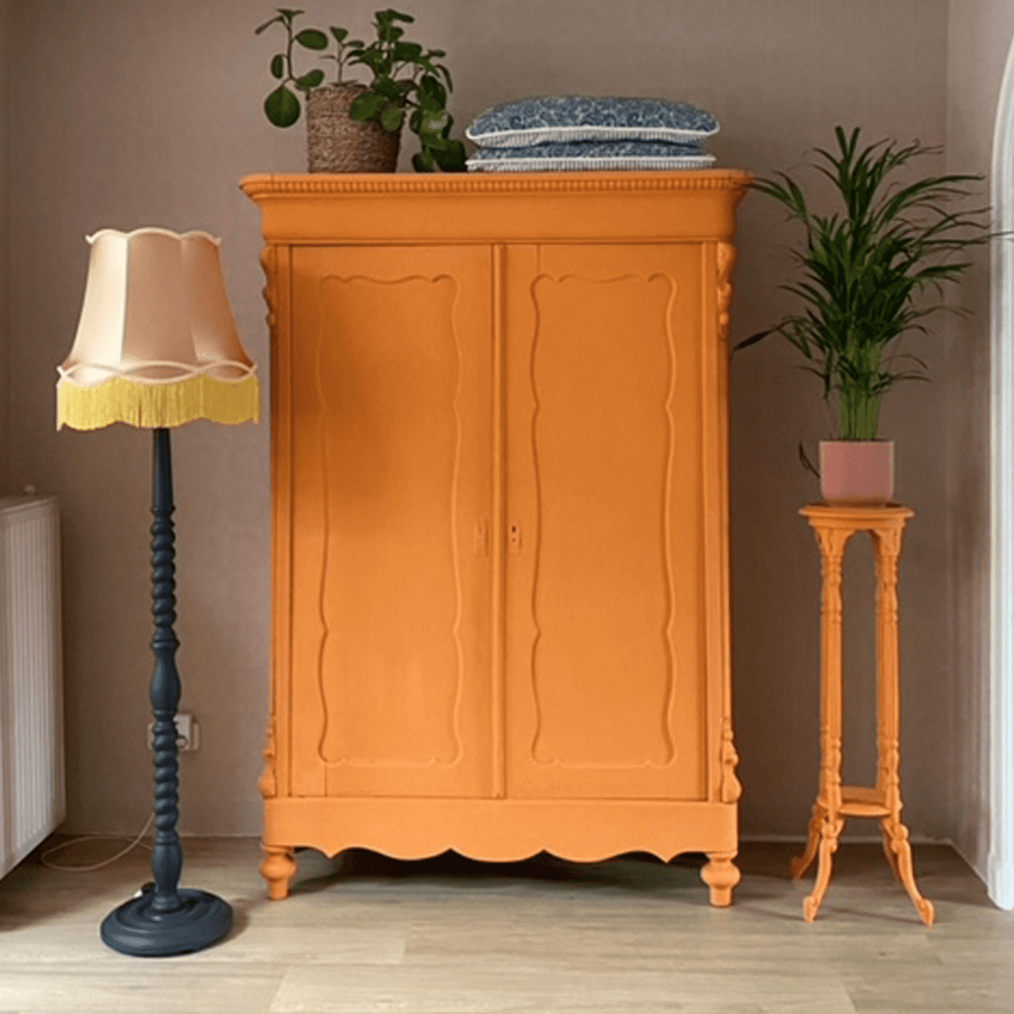Barcelona Orange - Annie Sloan Chalk Paint®