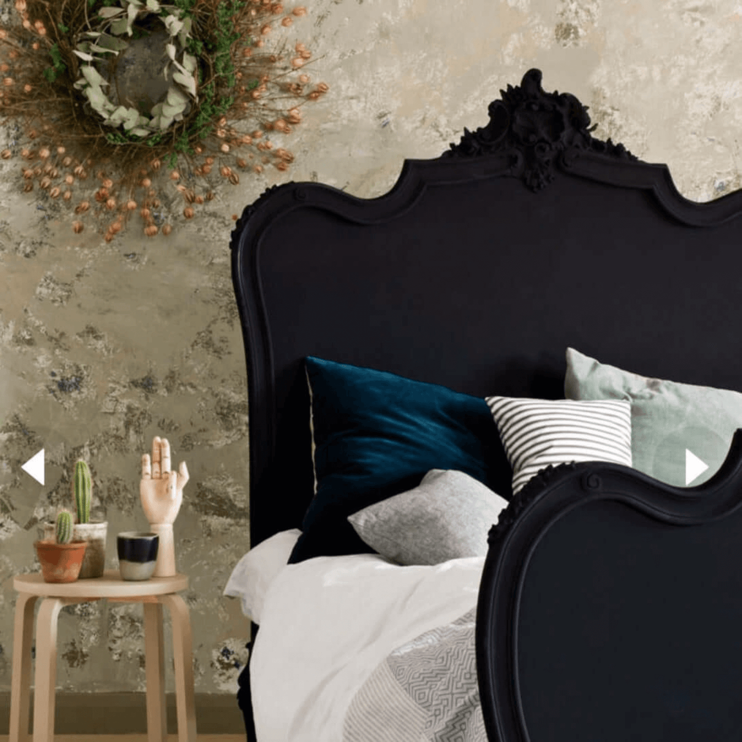 Athenian Black - Annie Sloan Chalk Paint®