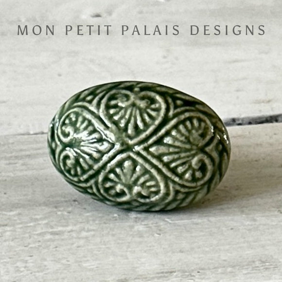 Nouveau Sage Oval Ceramic Knob