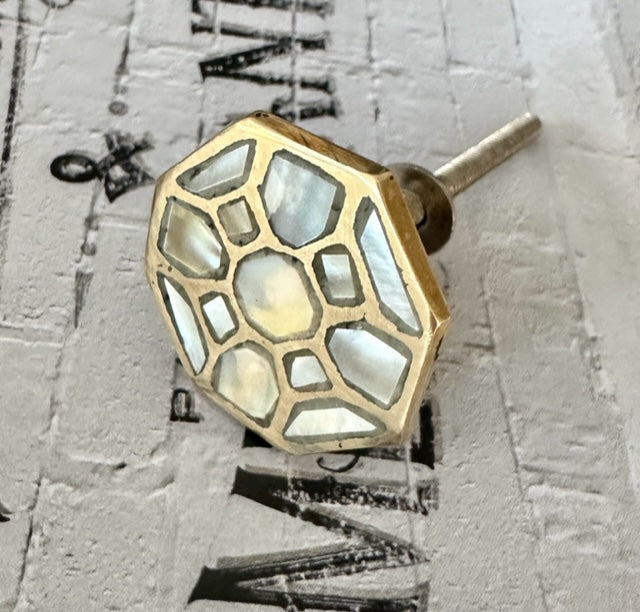 Gold Hexogen Mother of Pearl Knob