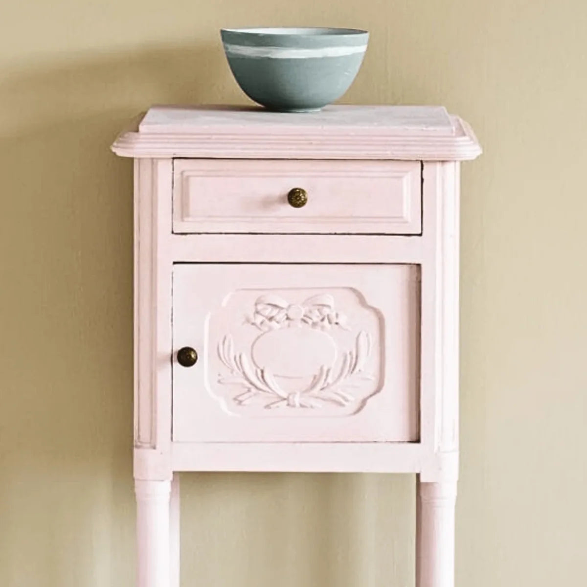 Antoinette - Annie Sloan Chalk Paint®