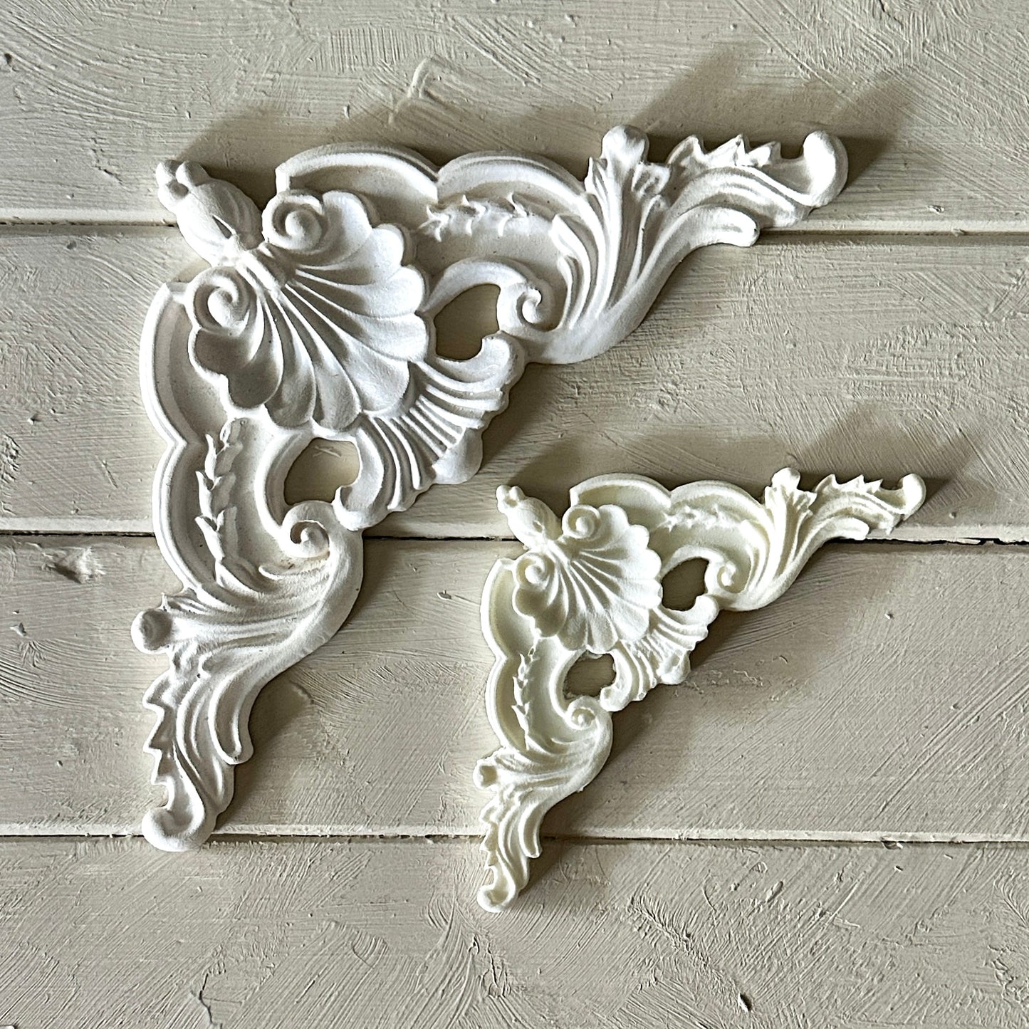 Corner 001 - Resin Applique for Furniture & Crafts