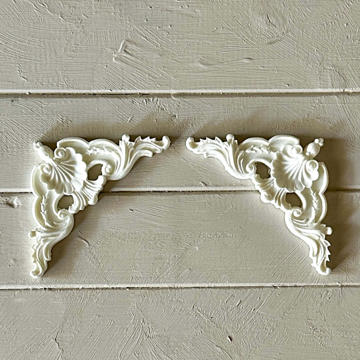 Corner 001 - Resin Applique for Furniture & Crafts