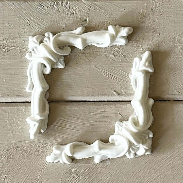 Corner 014 - Resin Applique for Furniture & Crafts