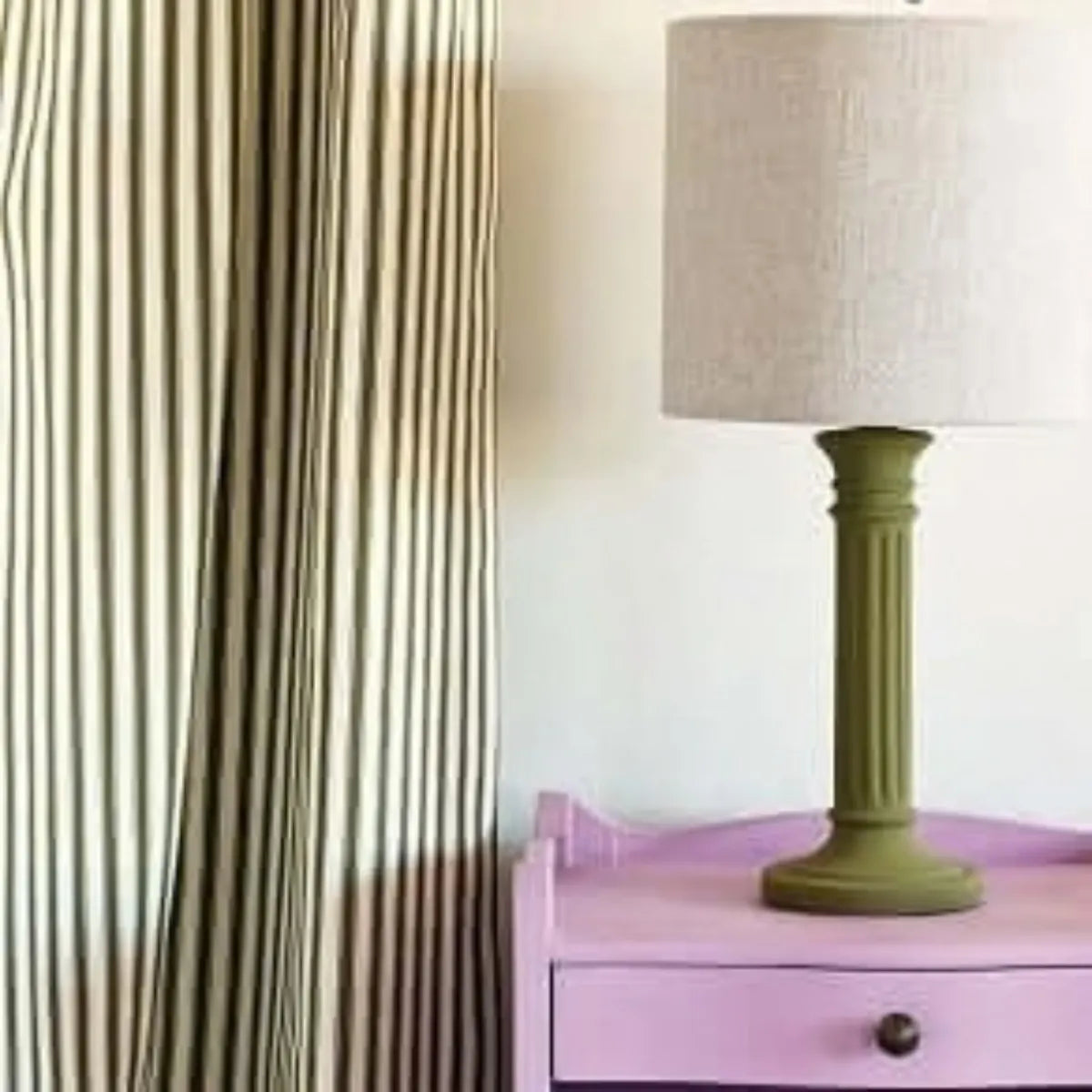Henrietta - Annie Sloan Chalk Paint®