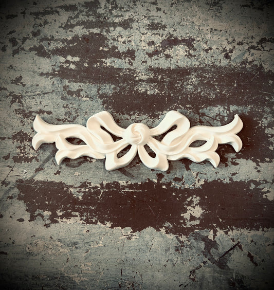 Pediment 026