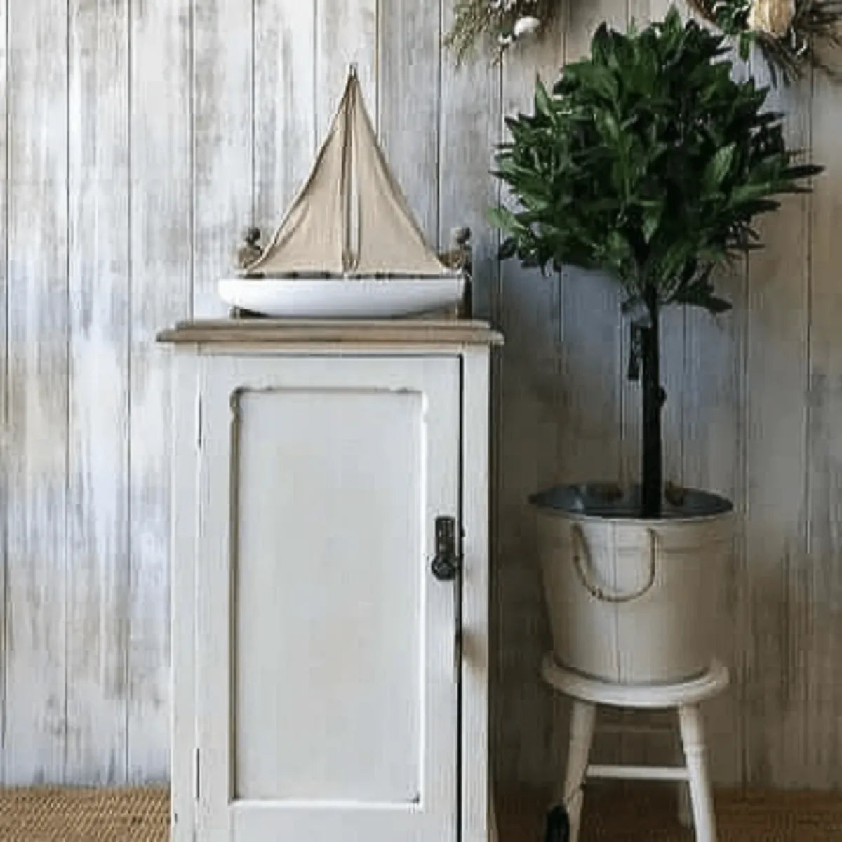 Old White - Annie Sloan Chalk Paint®