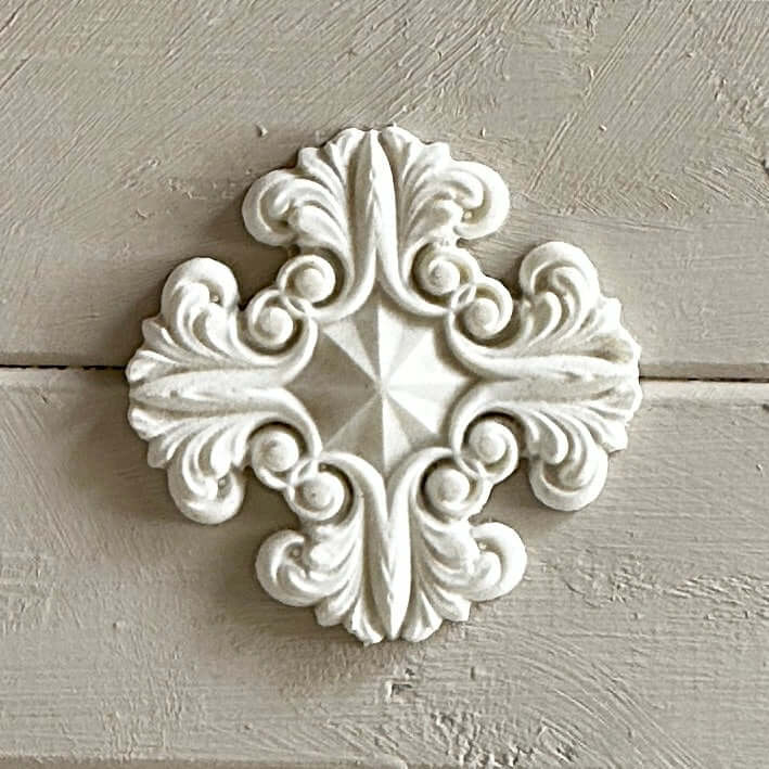 Plaque 027 - Resin Applique for Furniture & Crafts