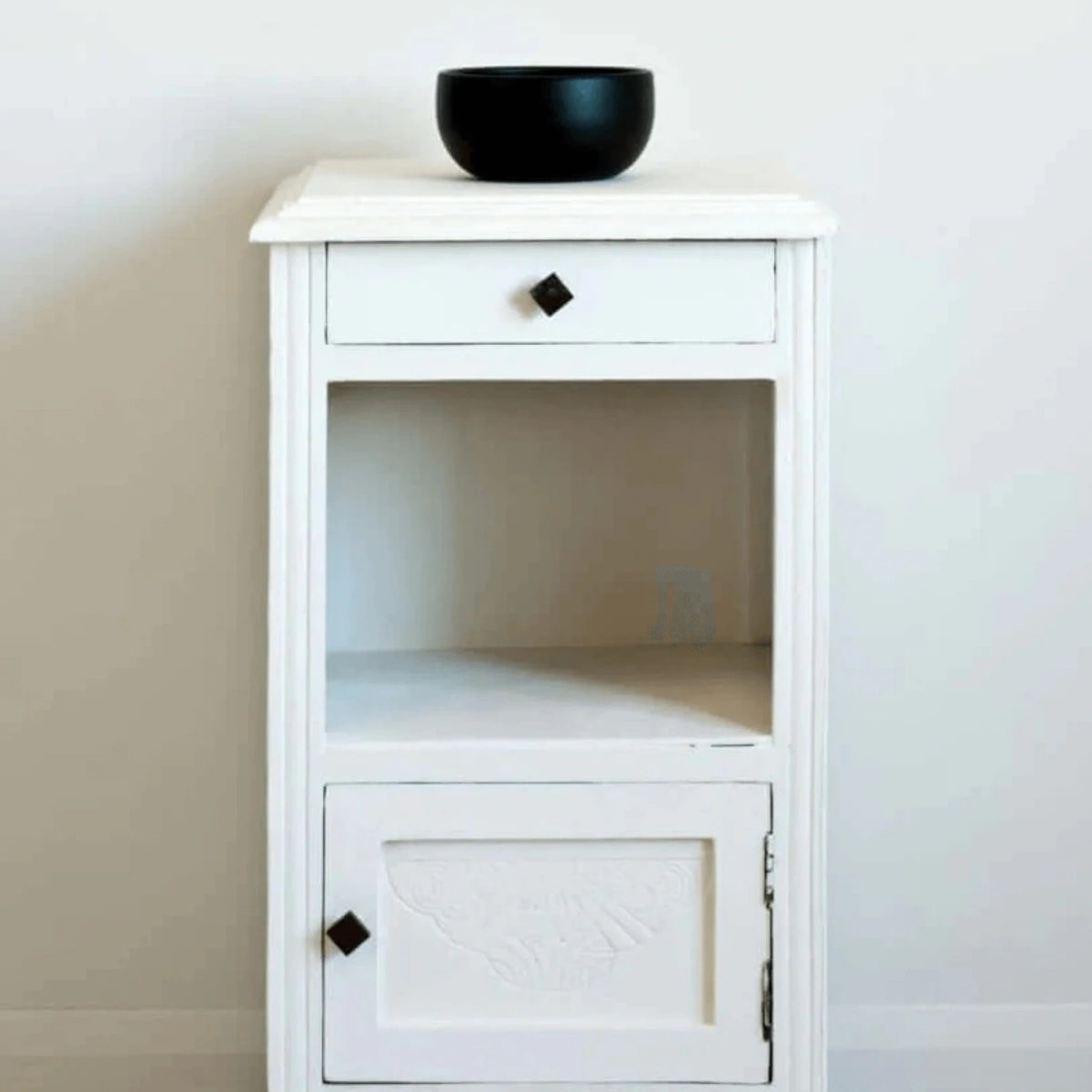 Pure White - Annie Sloan Chalk Paint®