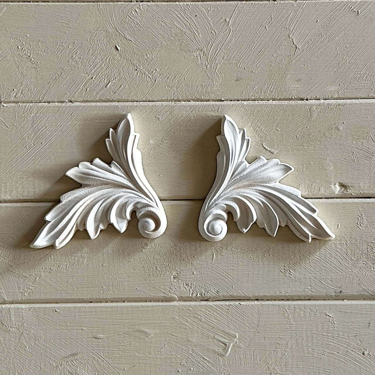 Scroll 007 - Resin Applique for Furniture & Crafts