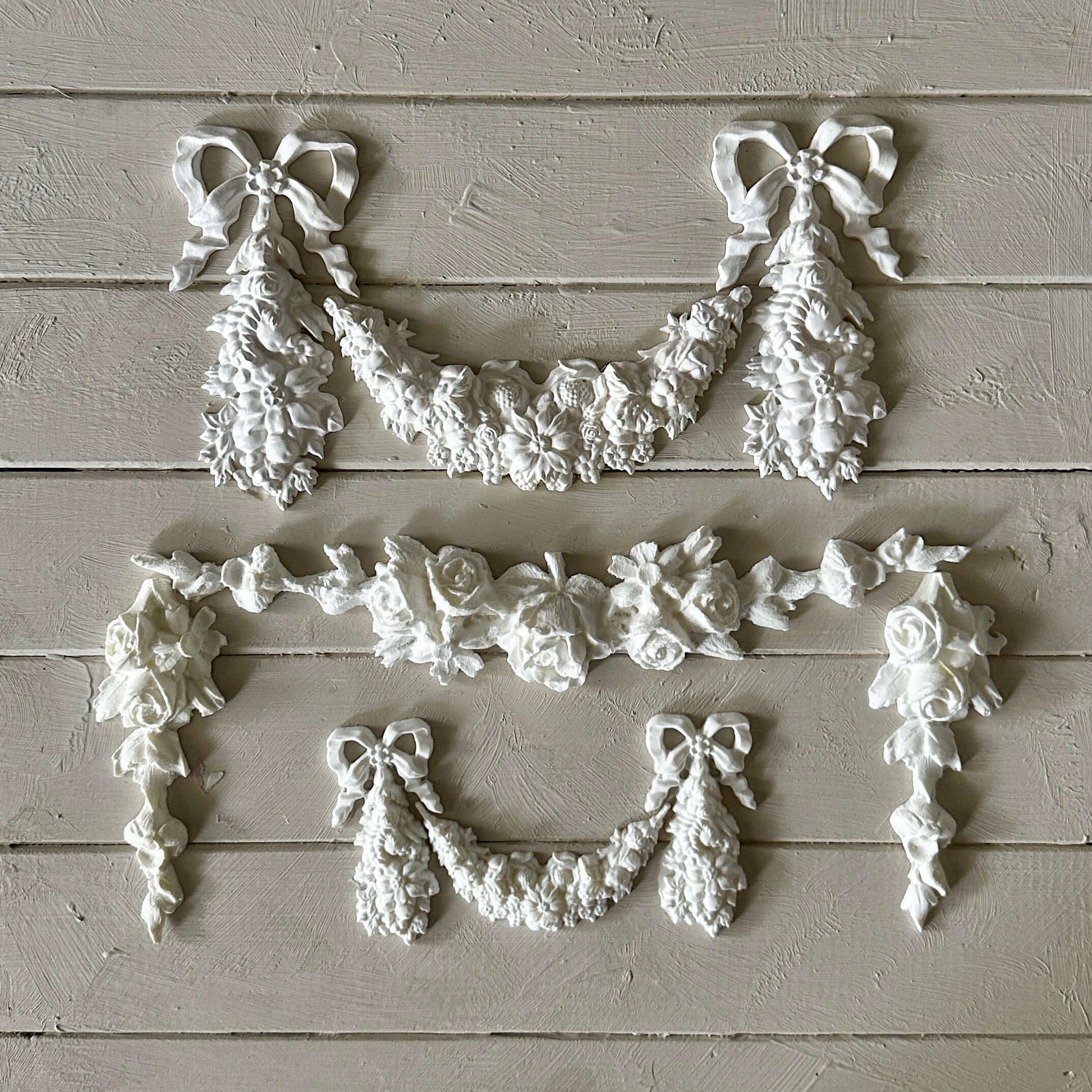 Swag 003 - Resin Applique for Furniture & Crafts decorative floral designs in white color