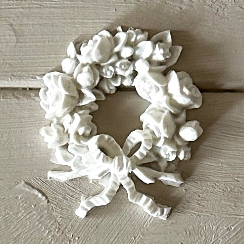 Wreath 007 - Resin Applique for Furniture & Crafts