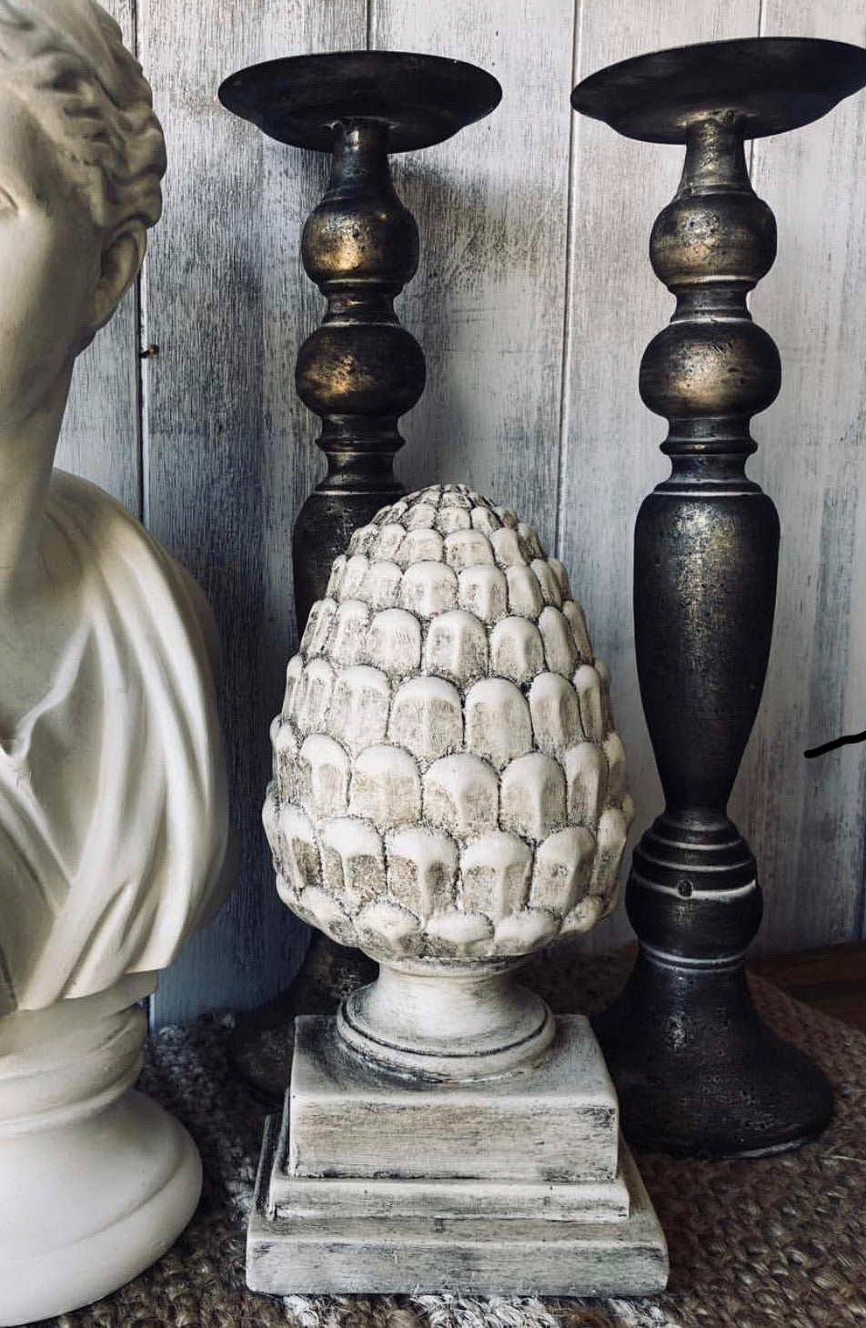 Artichoke Bookend