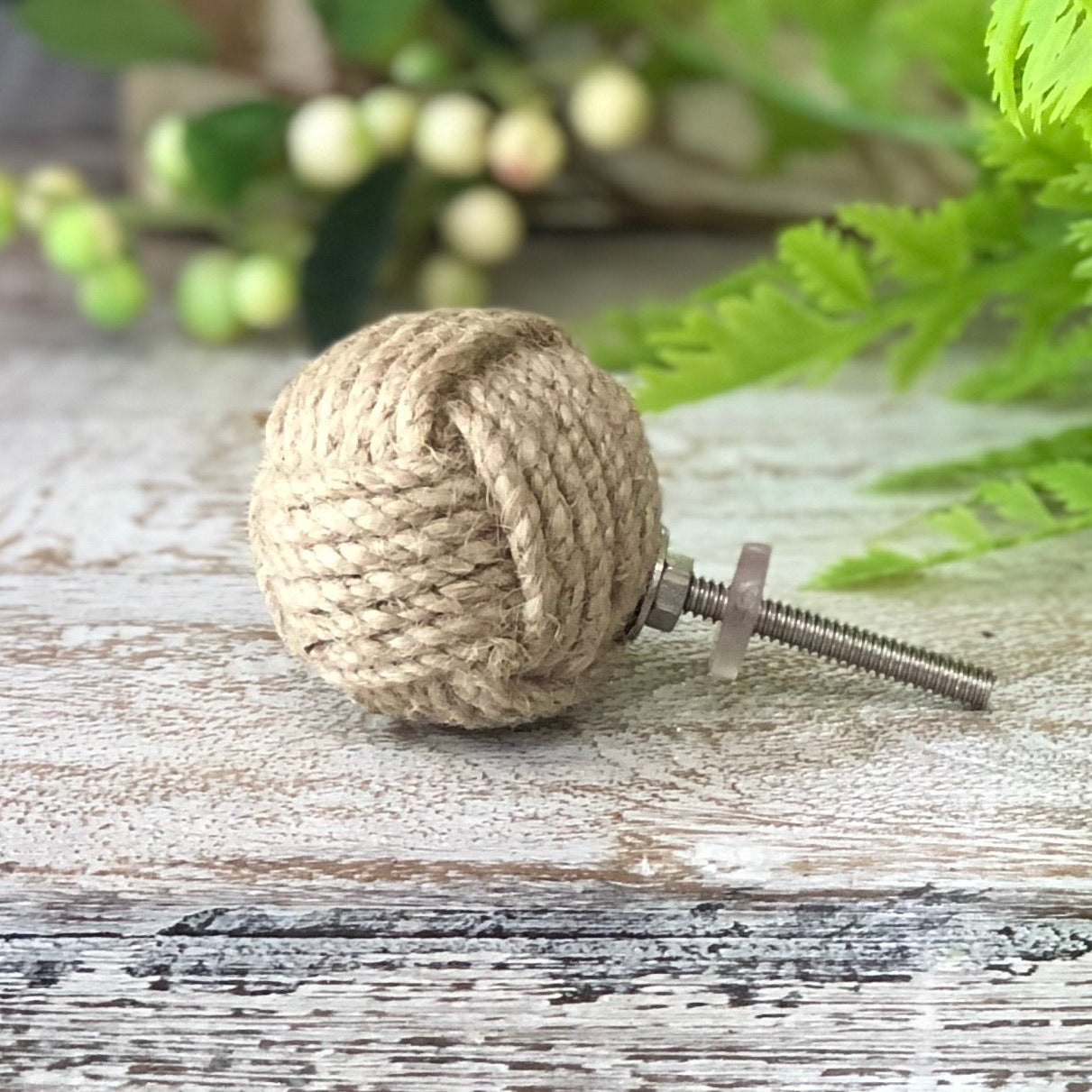Rita Jute Knob