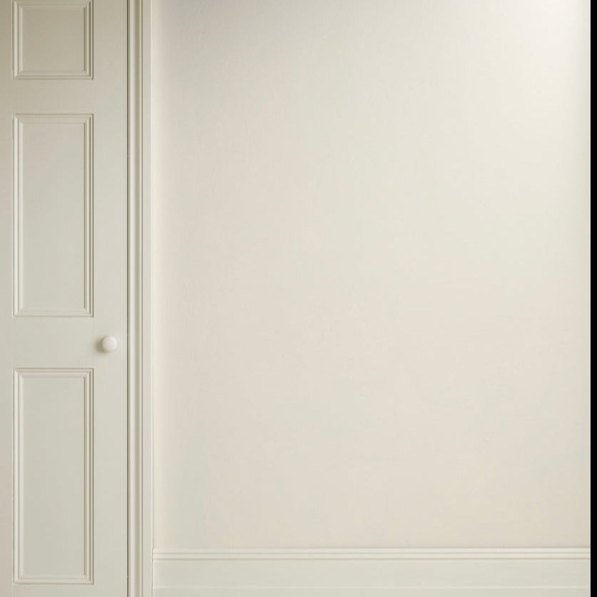 Annie Sloan Old White Satin Paint