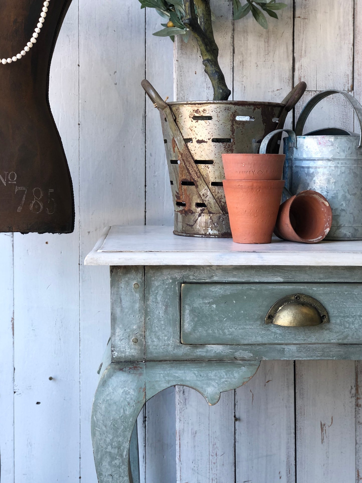 Beatrix Console Table
