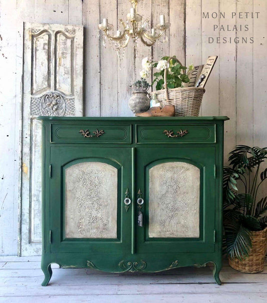 Beatrice Cabinet