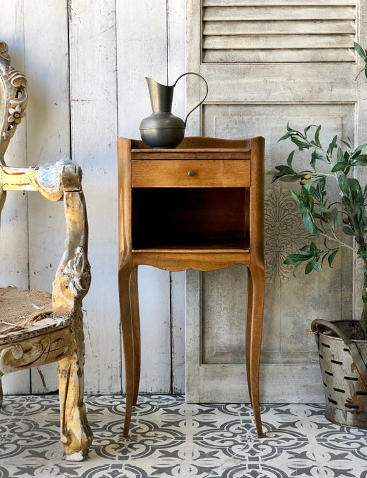 Marseilles French Cabinet