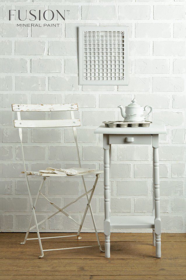 Lamp White - Fusion™ Mineral Paint