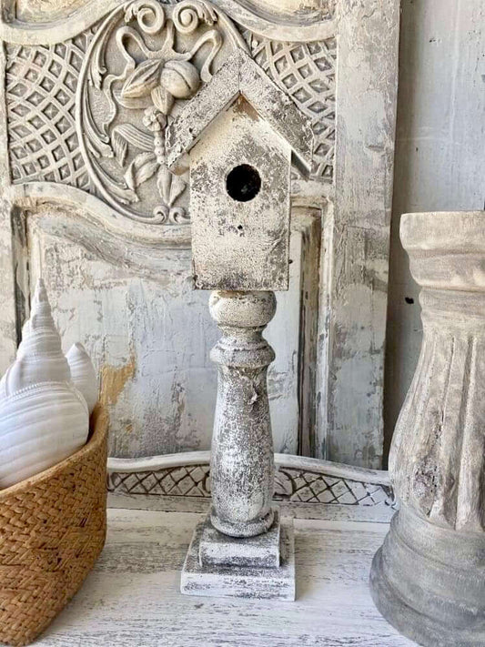 Birdhouse Decor